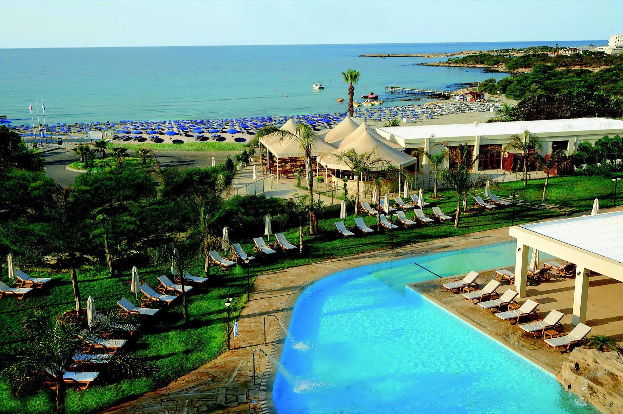Hotel Olympic Bay Adults Only à Ayía Nápa Extérieur photo